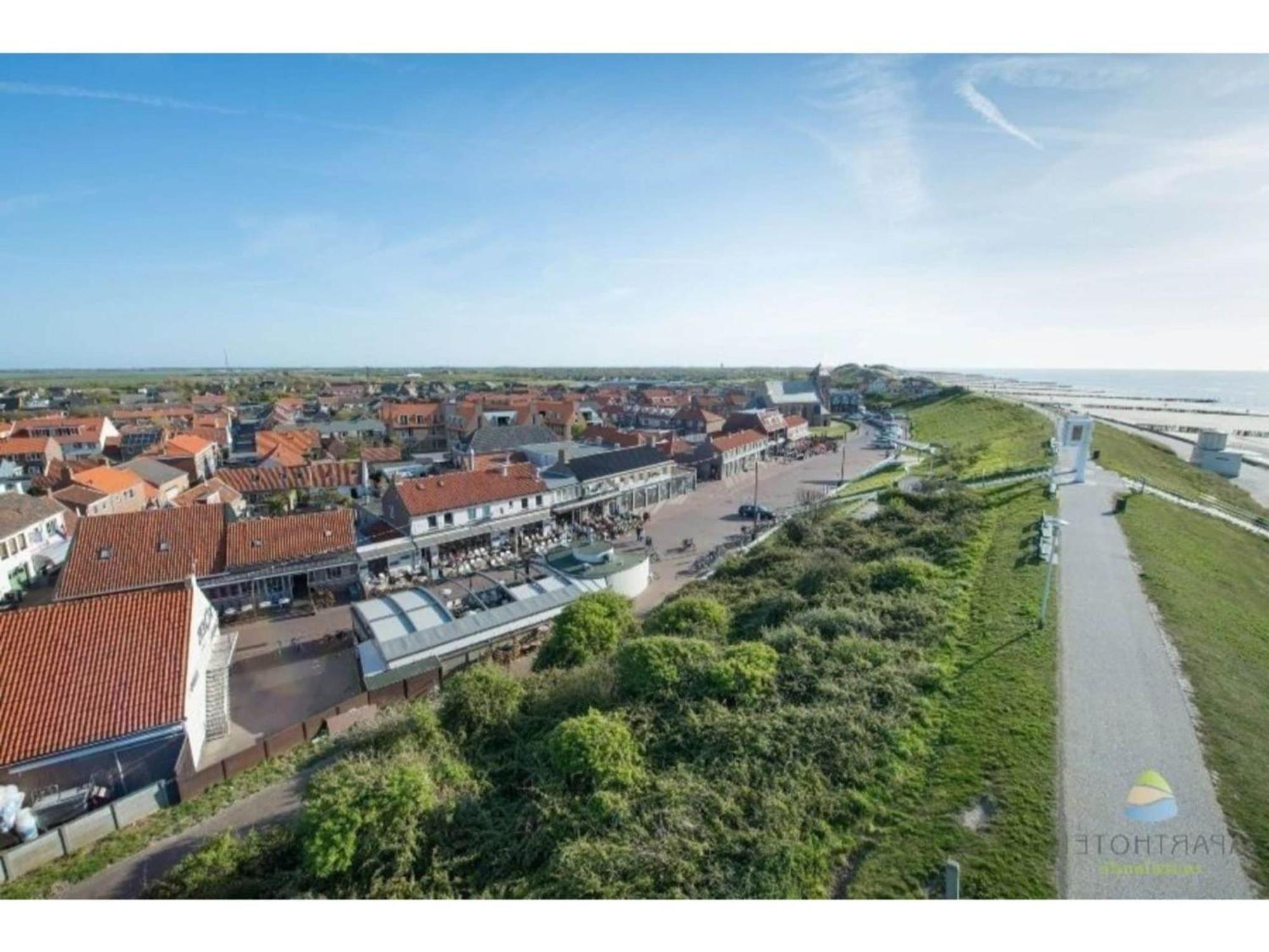 Lush Apartment In Zoutelande Near Beach Экстерьер фото